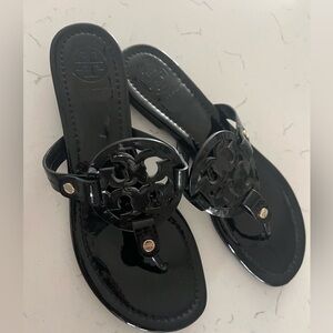 Tory Burch Miller Patent Black size 8